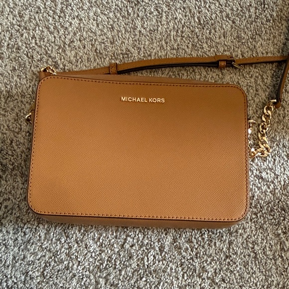 MICHAEL Michael Kors Handbags - Michael Kors Jet Set Crossbody Bag